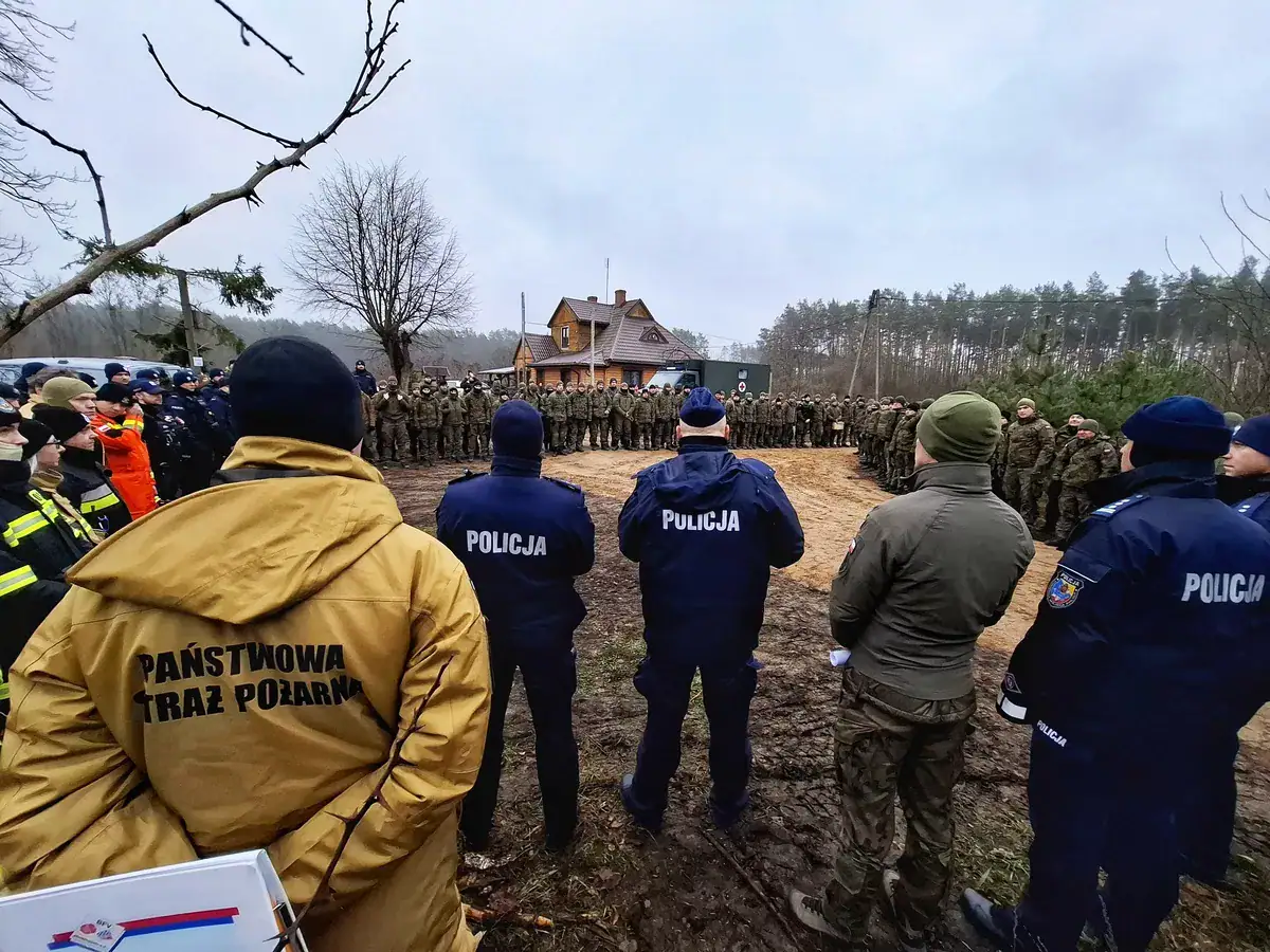 Ojciec i syn zaginęli w lesie