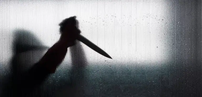 atak nożem w szkole