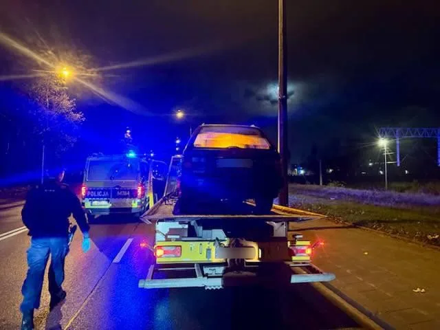 Policjanci z Białegostoku zatrzymują nietrzeźwego kierowcę po nocnym pościgu